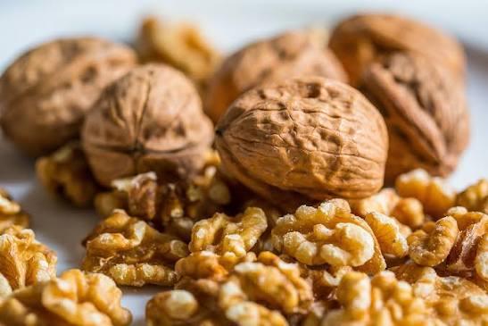Kashmir Walnut Kernels